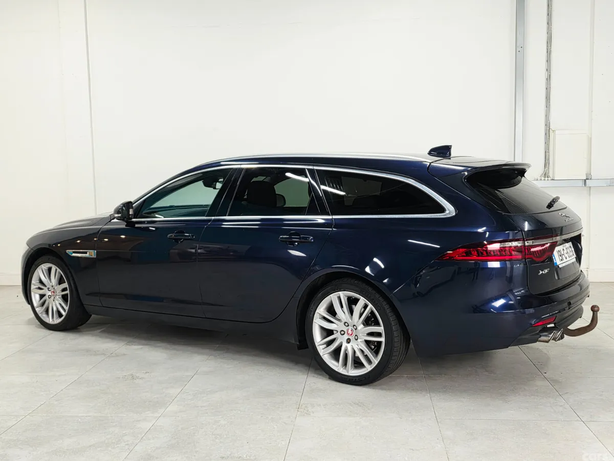 Jaguar XF Estate, Diesel, 2019, Blue