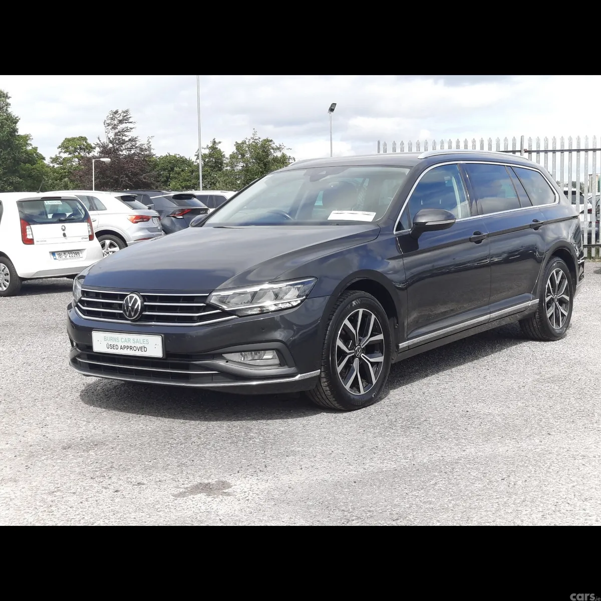 Volkswagen Passat Estate, Diesel, 2022, Grey