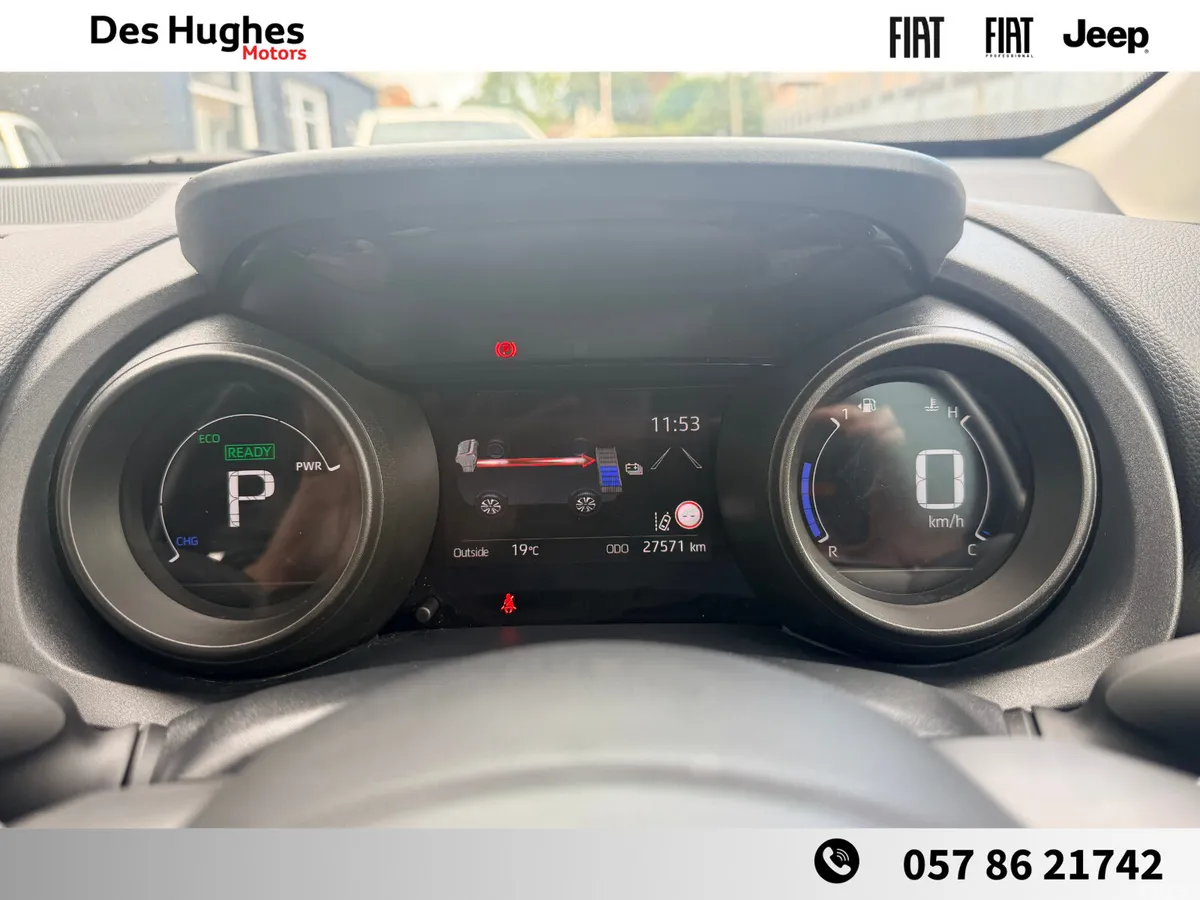 Toyota Yaris Cross Hatchback, Petrol Hybrid, 2022, Silver
