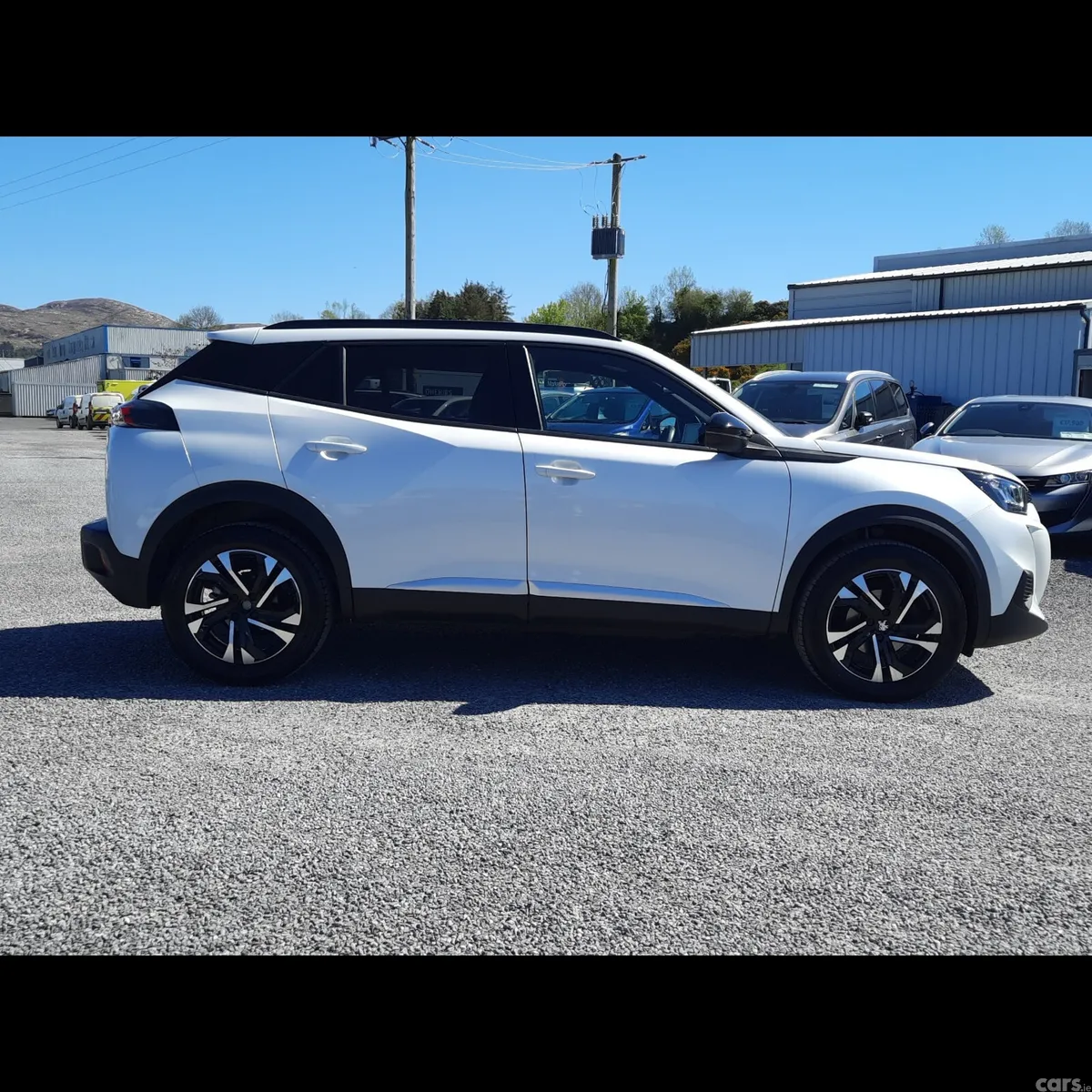 Peugeot 2008 MPV, Petrol, 2023, White