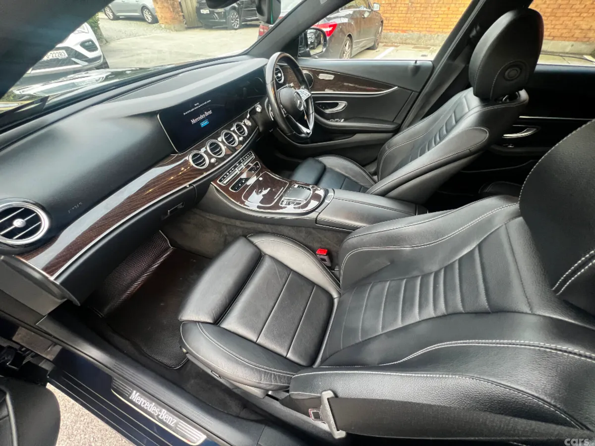 Mercedes-Benz E-Class Estate, Diesel Plug-in Hybrid, 2022, Blue