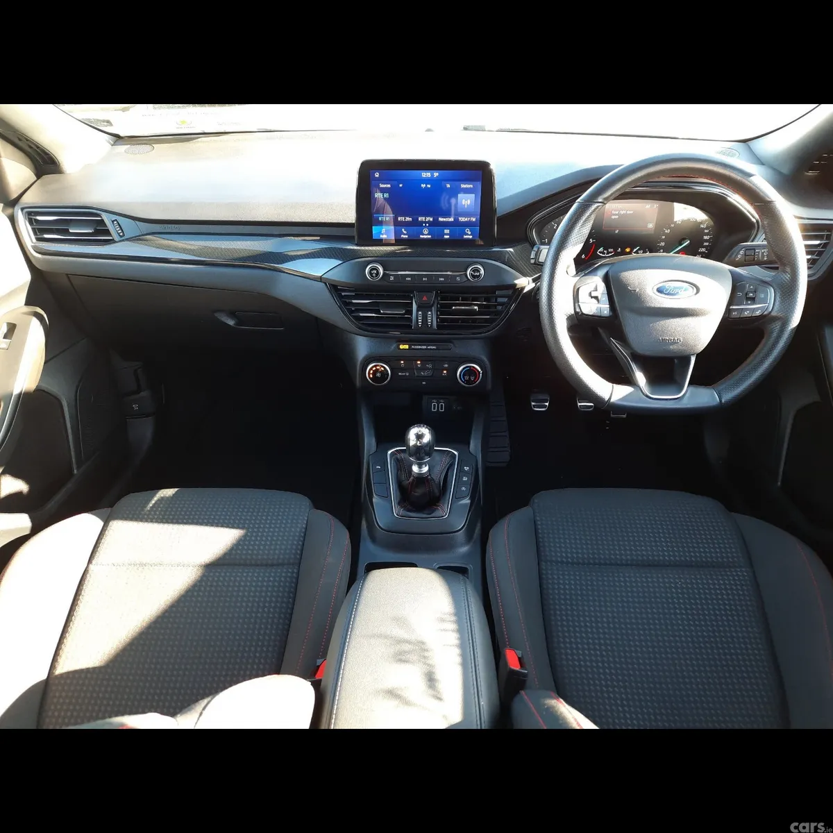 Ford Focus Hatchback, Diesel, 2021, Grey