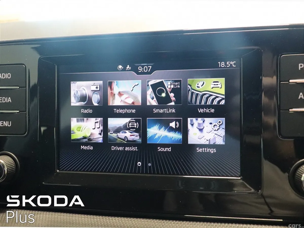 Skoda Fabia Hatchback, Petrol, 2023, Black