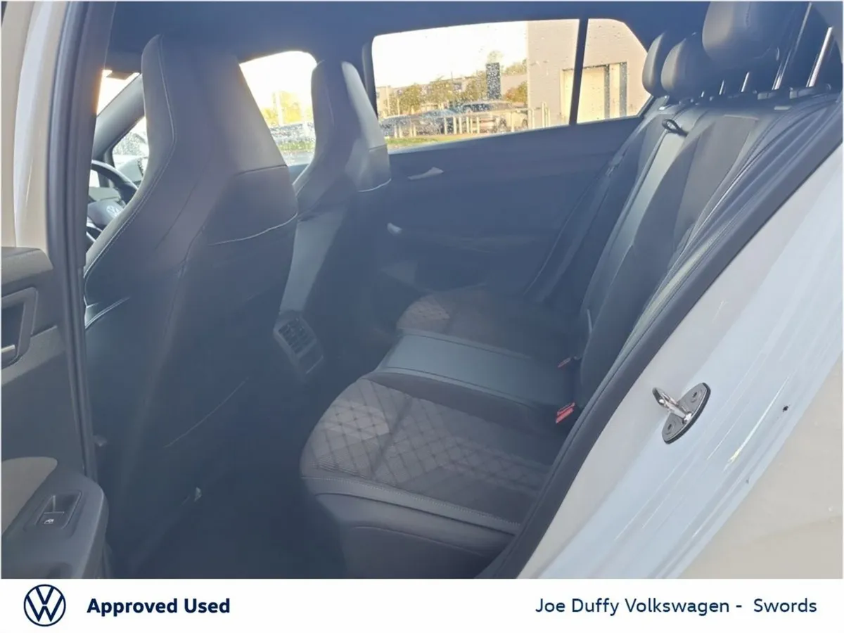 Volkswagen Golf Estate, Petrol, 2024, White