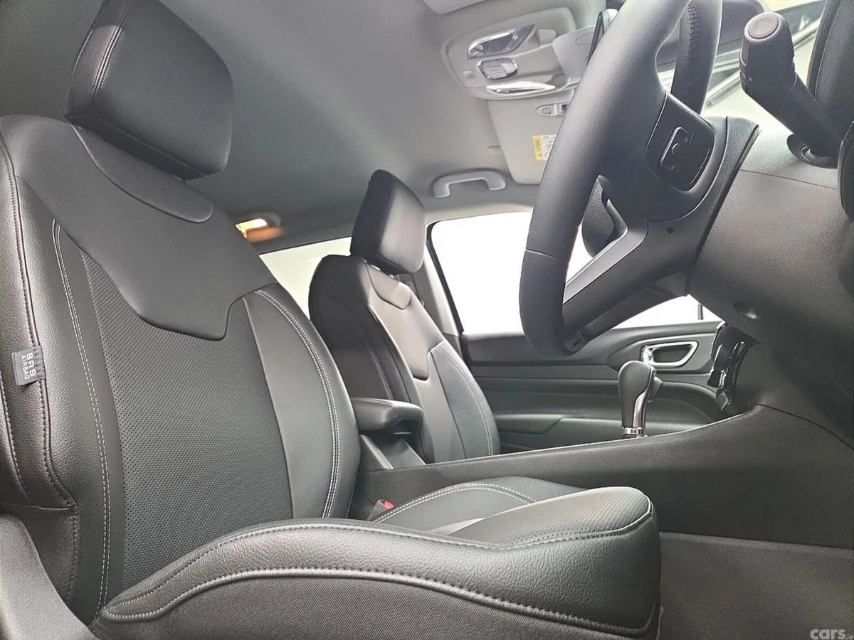 Jeep Compass SUV, Petrol Hybrid, 2026, Green
