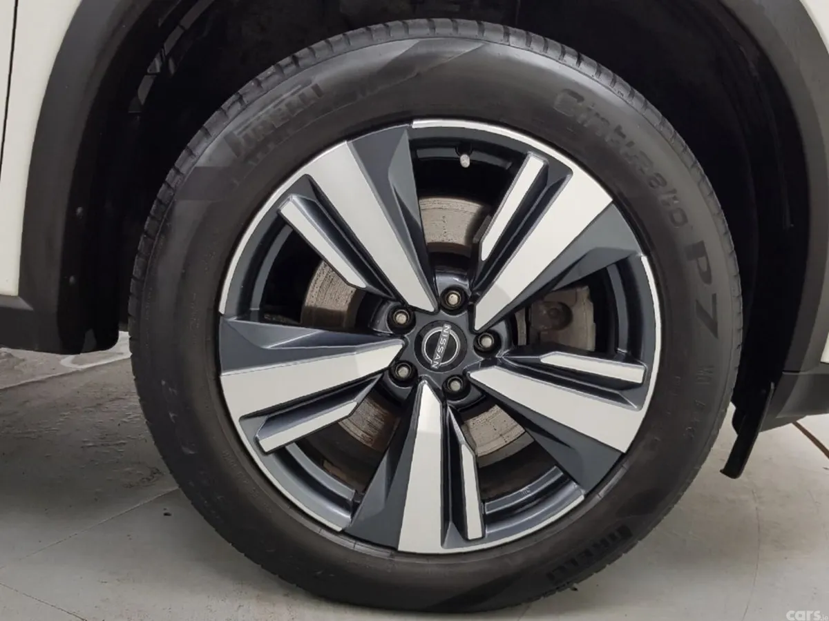 Nissan X-Trail SUV, Petrol Hybrid, 2023, White