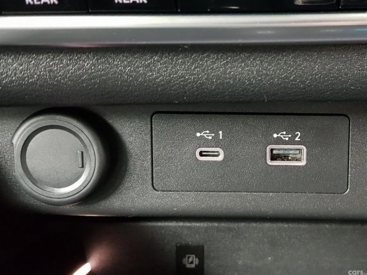 Nissan X-Trail SUV, Petrol Hybrid, 2023, White