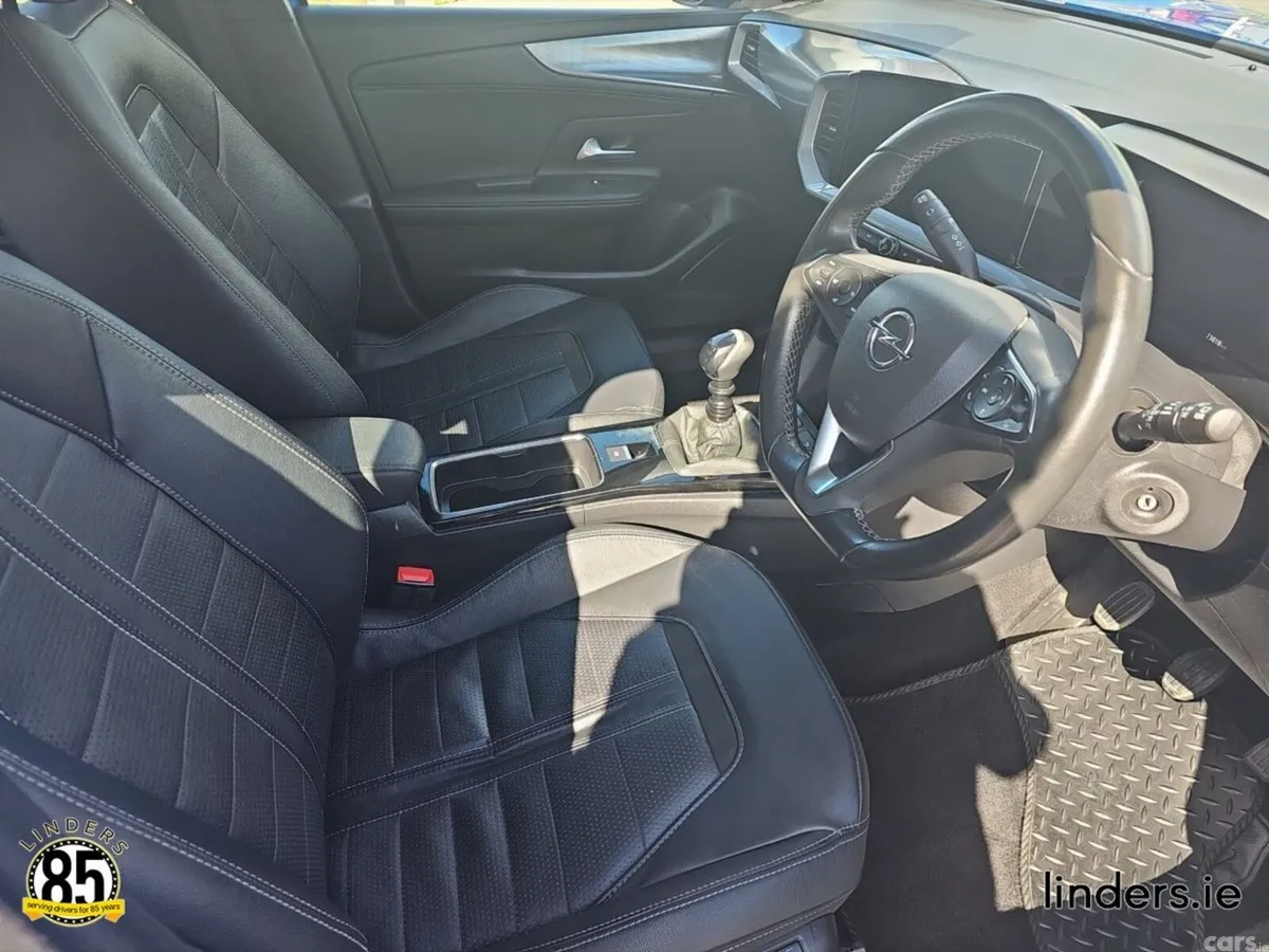 Opel Mokka SUV, Petrol, 2023, Blue
