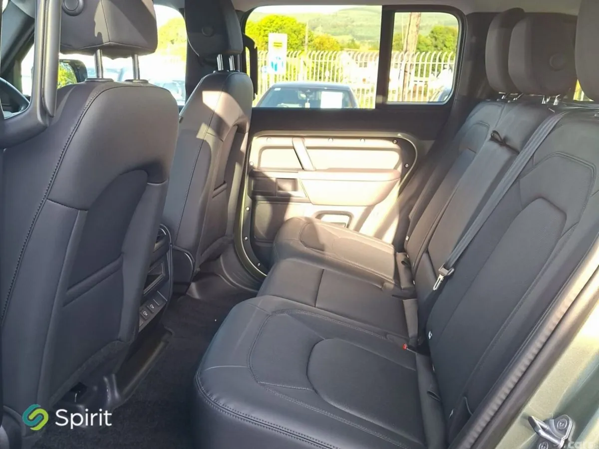 Land Rover Defender SUV, Petrol Plug-in Hybrid, 2024, Green