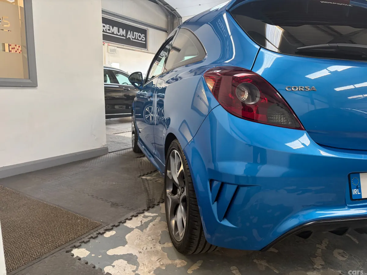 Vauxhall Corsa Hatchback, Petrol, 2014, Blue
