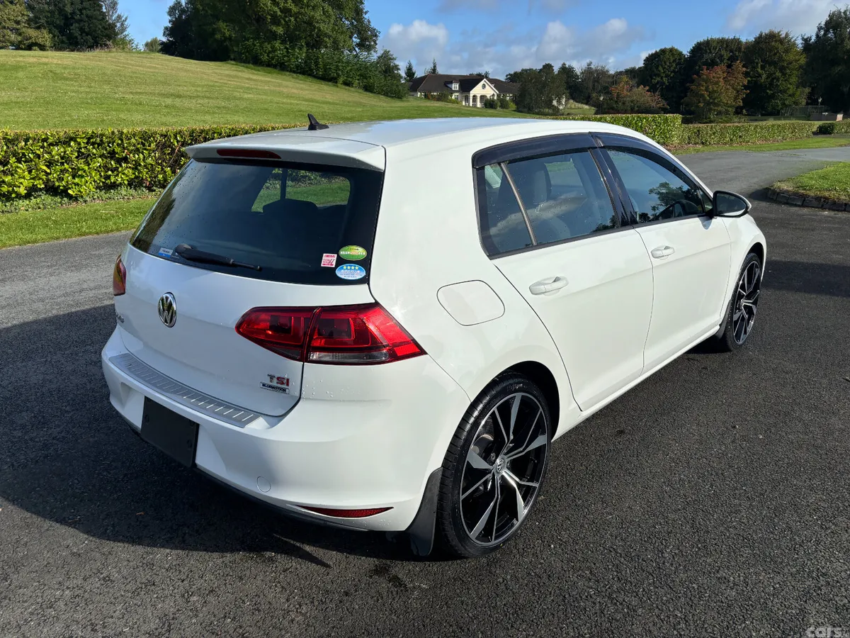 Volkswagen Golf Hatchback, Petrol, 2016, White