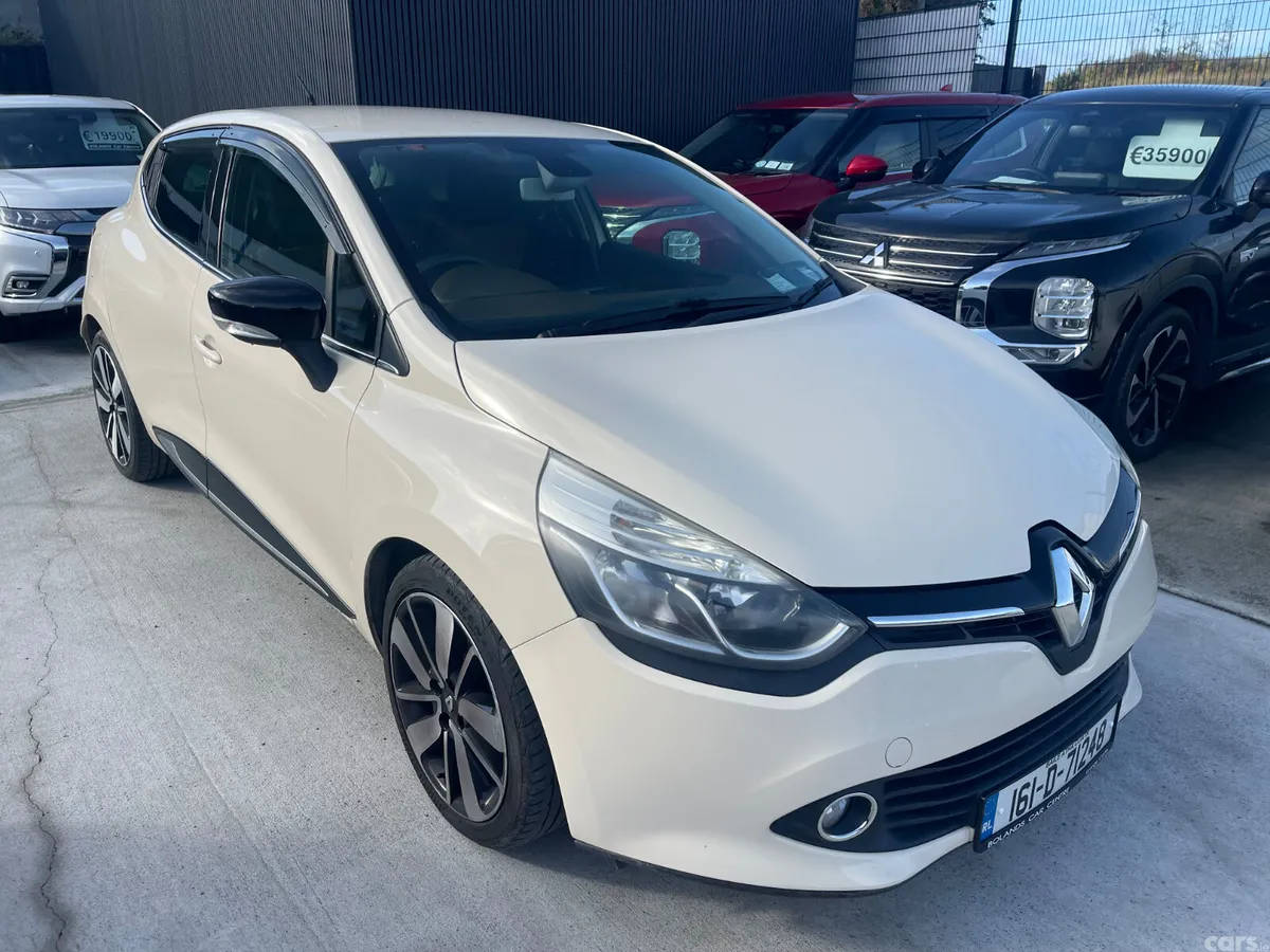 Renault Clio Hatchback, Petrol, 2016, Beige