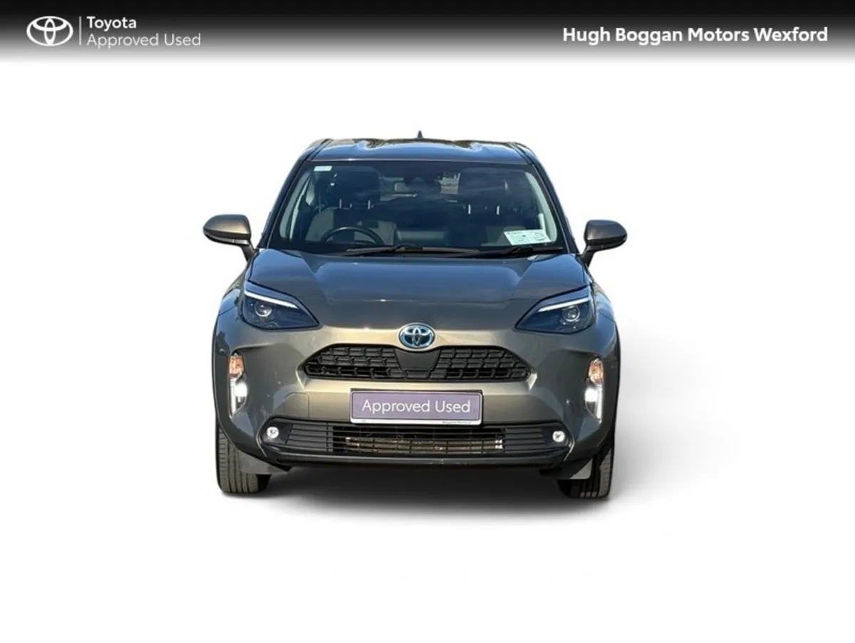 Toyota Yaris Cross Hatchback, Petrol Hybrid, 2022, Green