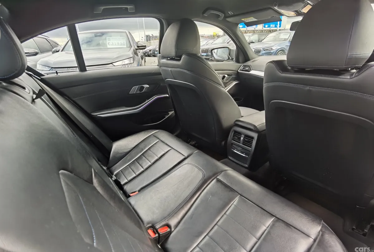 BMW 3-Series Saloon, Petrol Plug-in Hybrid, 2020, Grey