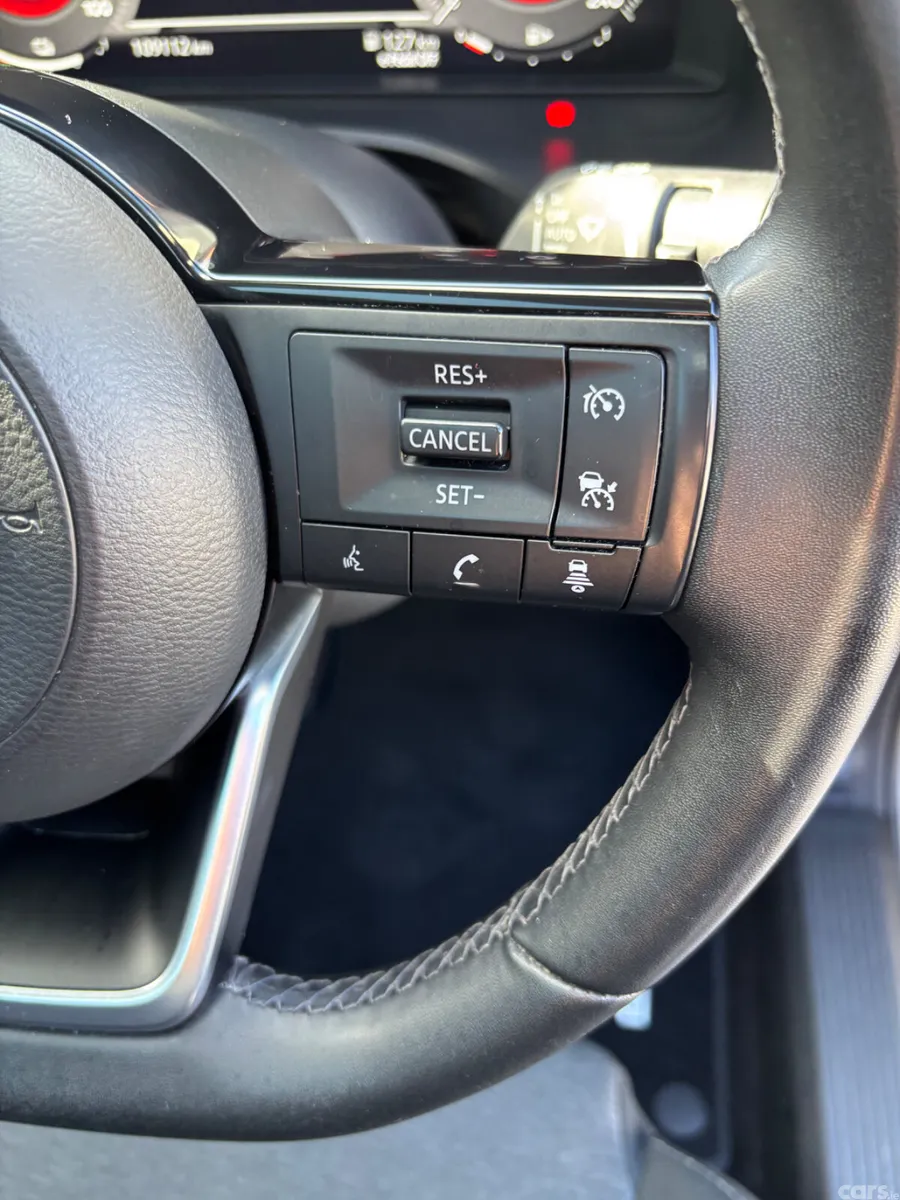 Nissan Qashqai MPV, Petrol, 2024, Grey