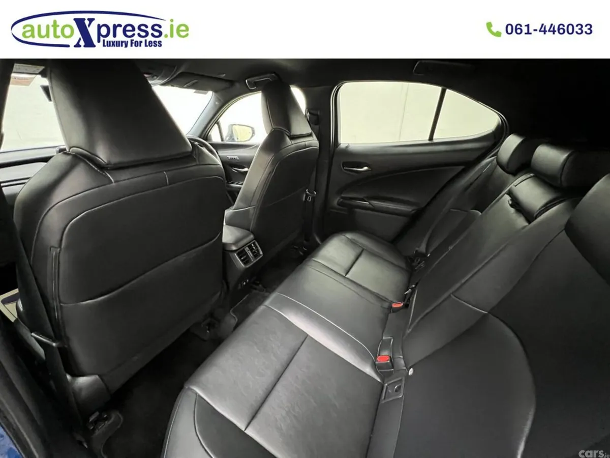 Lexus UX Hatchback, Petrol Hybrid, 2020, Blue