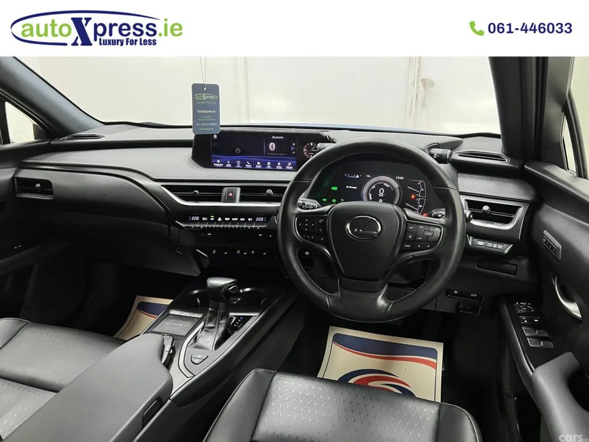 Lexus UX Hatchback, Petrol Hybrid, 2020, Blue