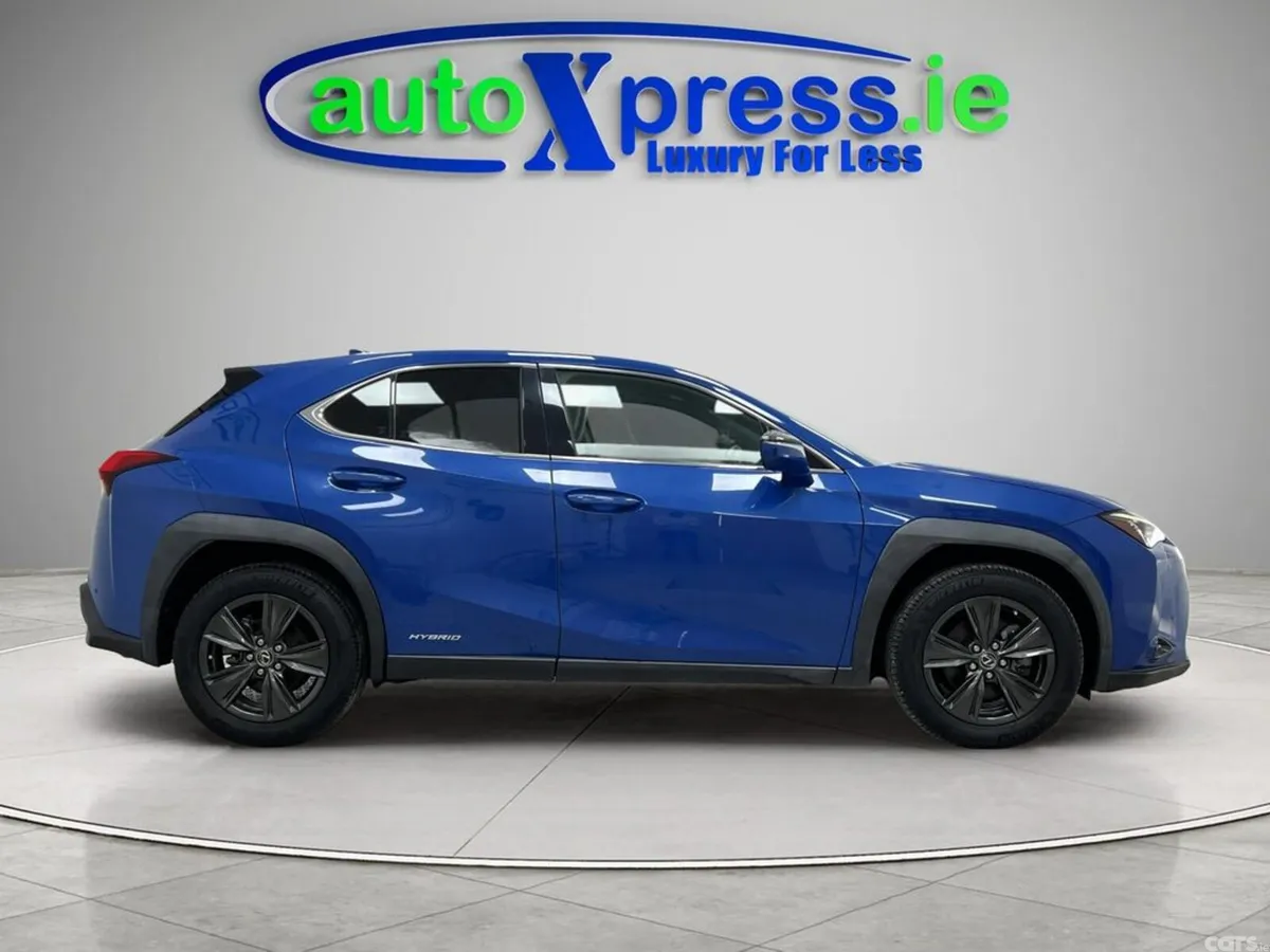 Lexus UX Hatchback, Petrol Hybrid, 2020, Blue