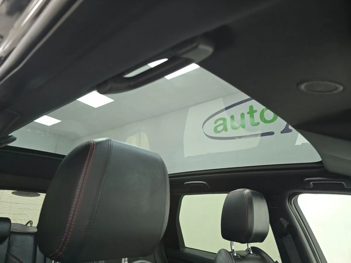 Land Rover Discovery Sport SUV, Petrol Plug-in Hybrid, 2022, Black