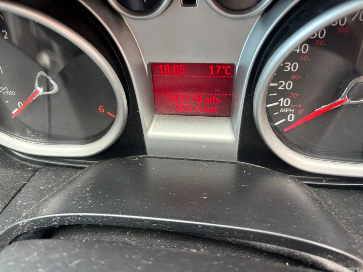Ford Focus Hatchback, Diesel, 2010, Grey