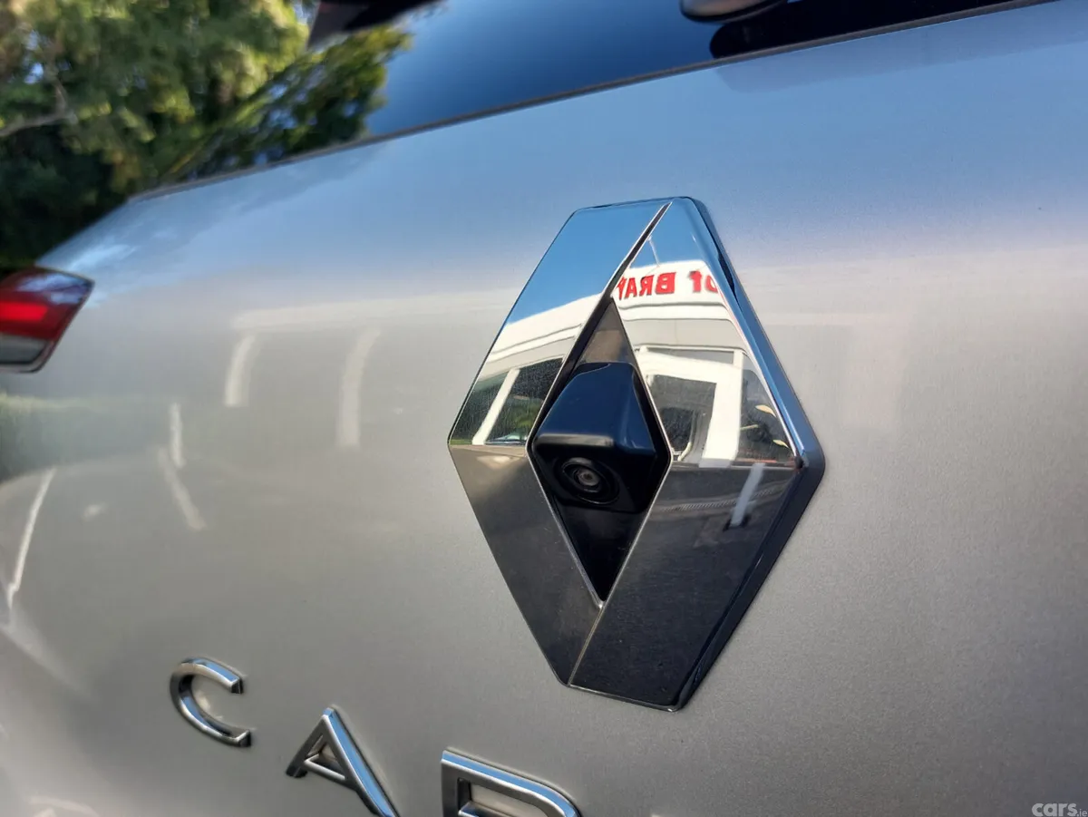 Renault Captur Hatchback, Petrol, 2023, Grey