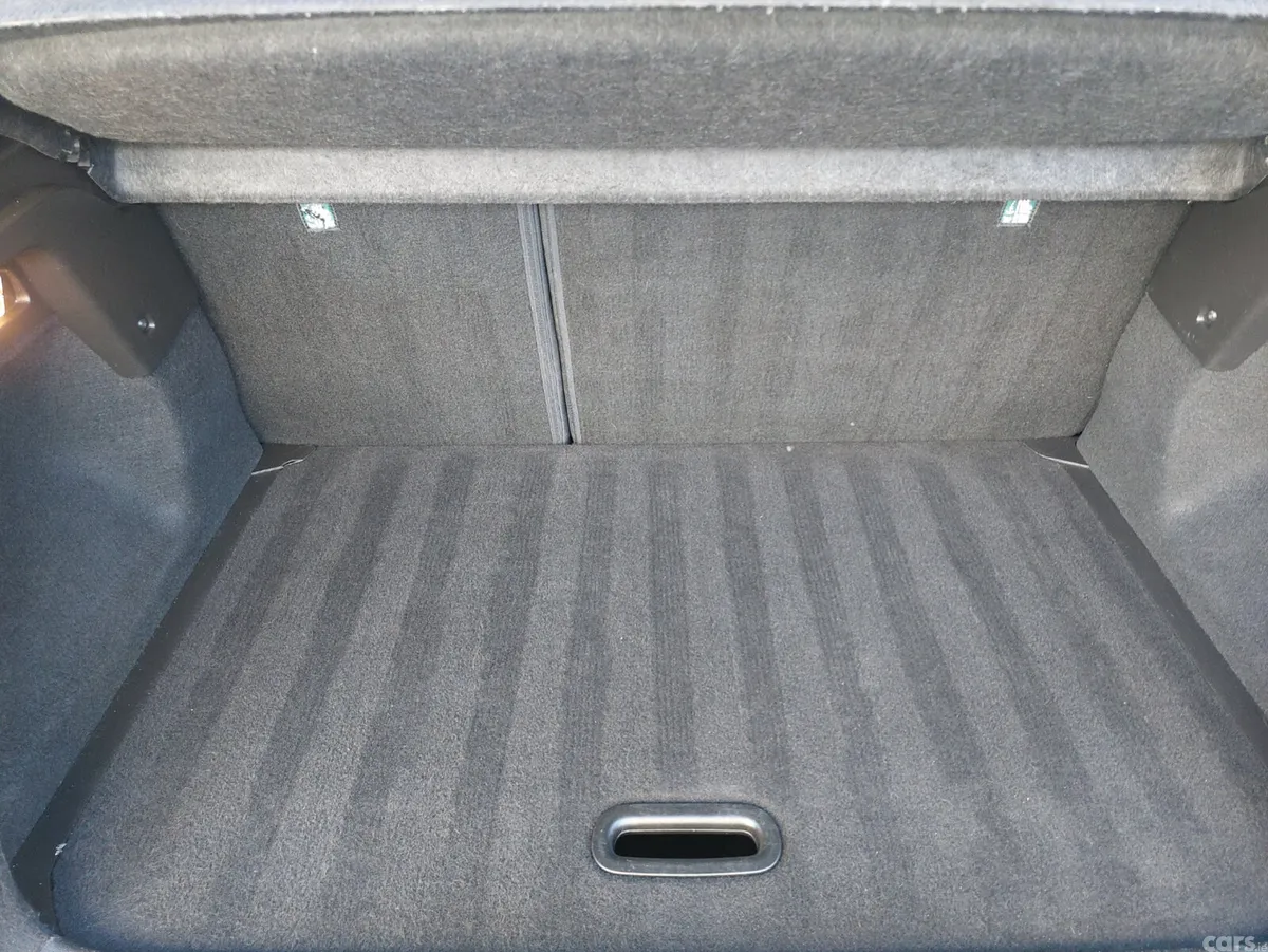 Renault Captur Hatchback, Petrol, 2023, Grey