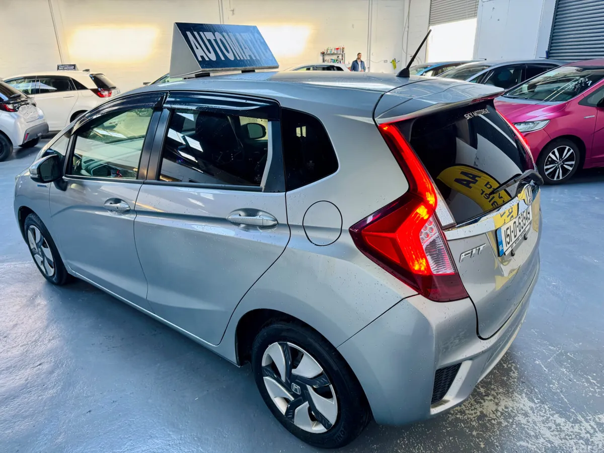 Honda Fit Hatchback, Petrol Hybrid, 2015, Silver