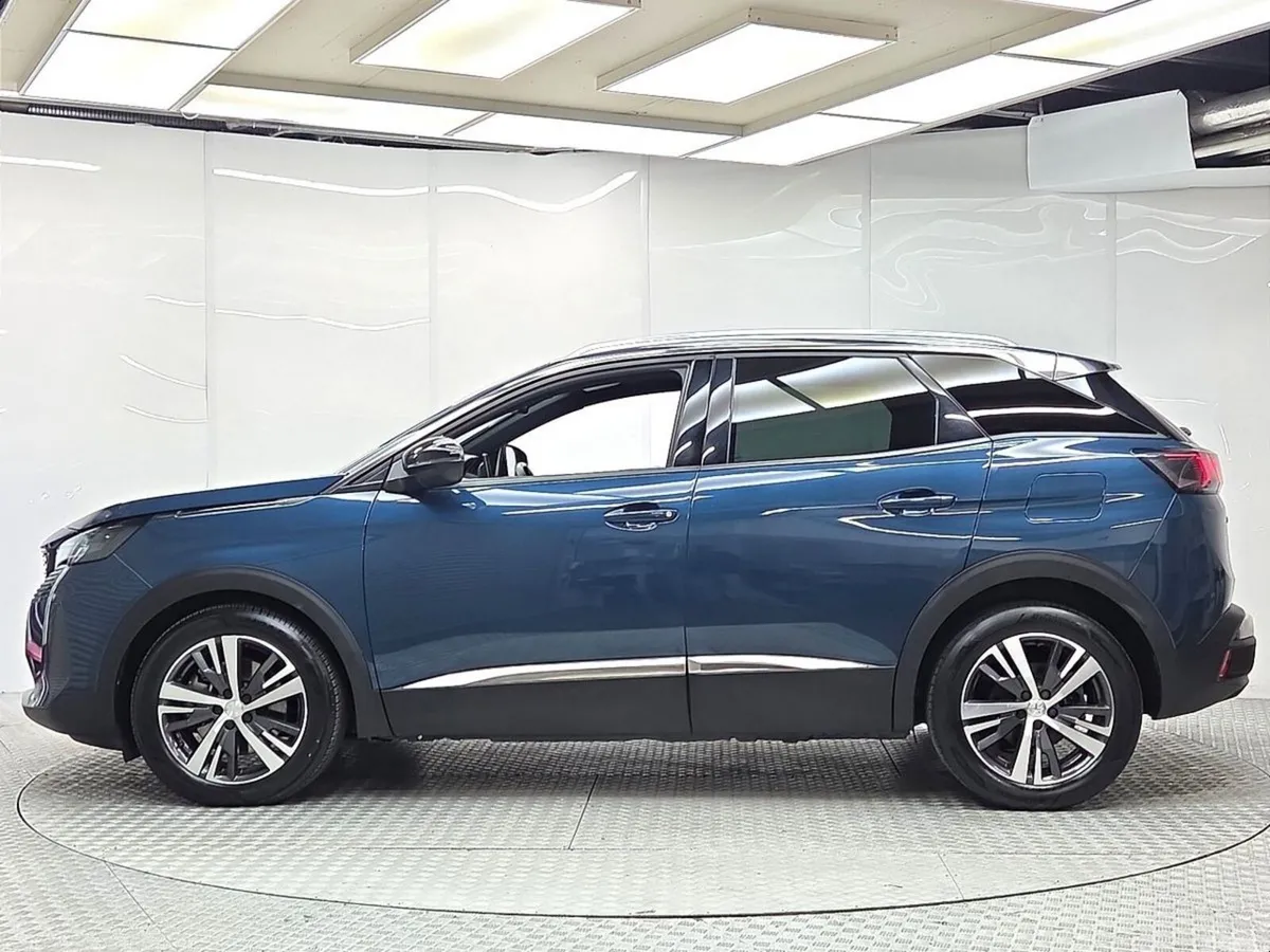 Peugeot 3008 SUV, Petrol Plug-in Hybrid, 2024, Blue