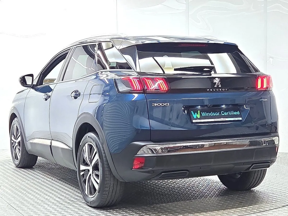Peugeot 3008 SUV, Petrol Plug-in Hybrid, 2024, Blue