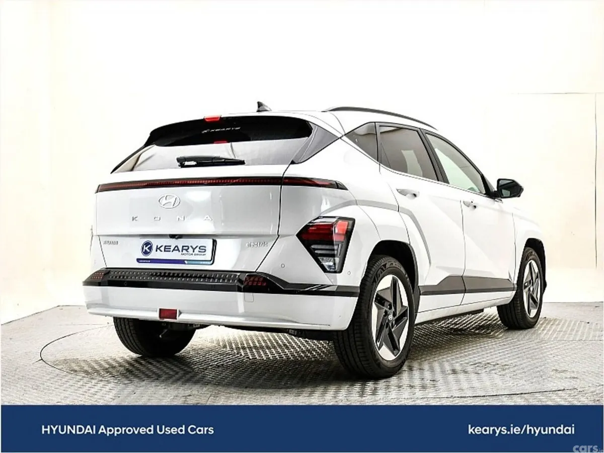 Hyundai KONA SUV, Electric, 2025, White