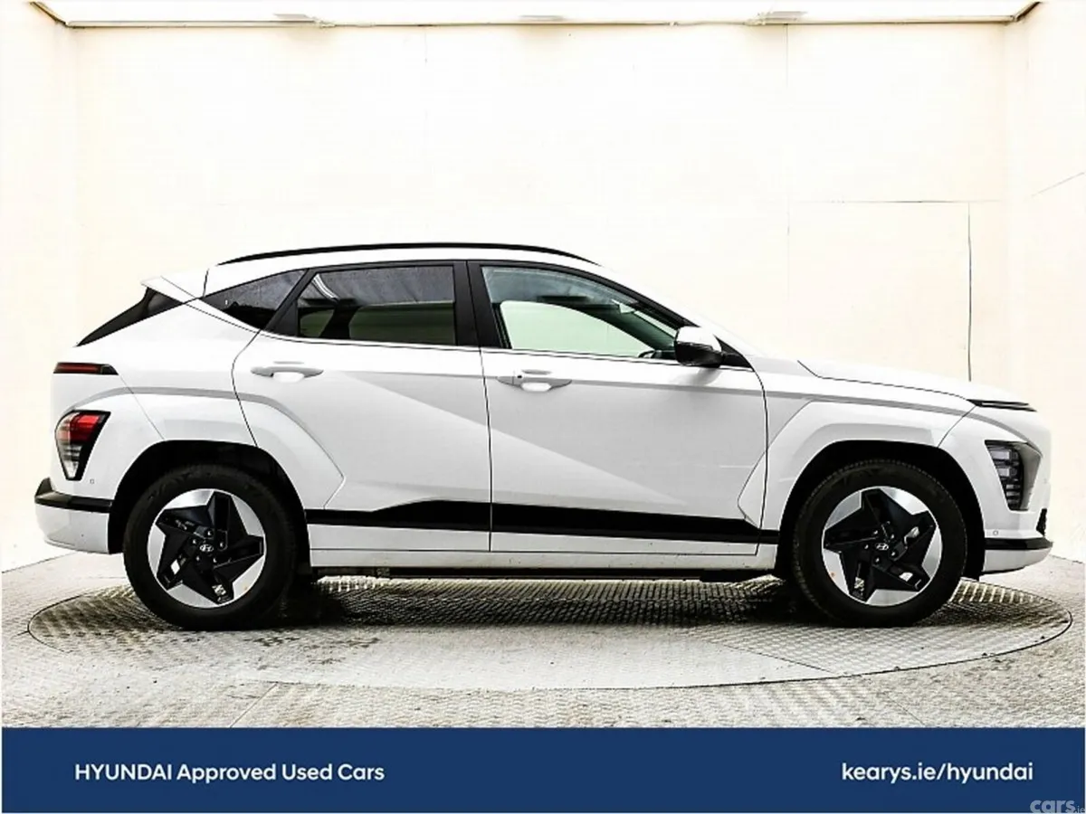 Hyundai KONA SUV, Electric, 2025, White