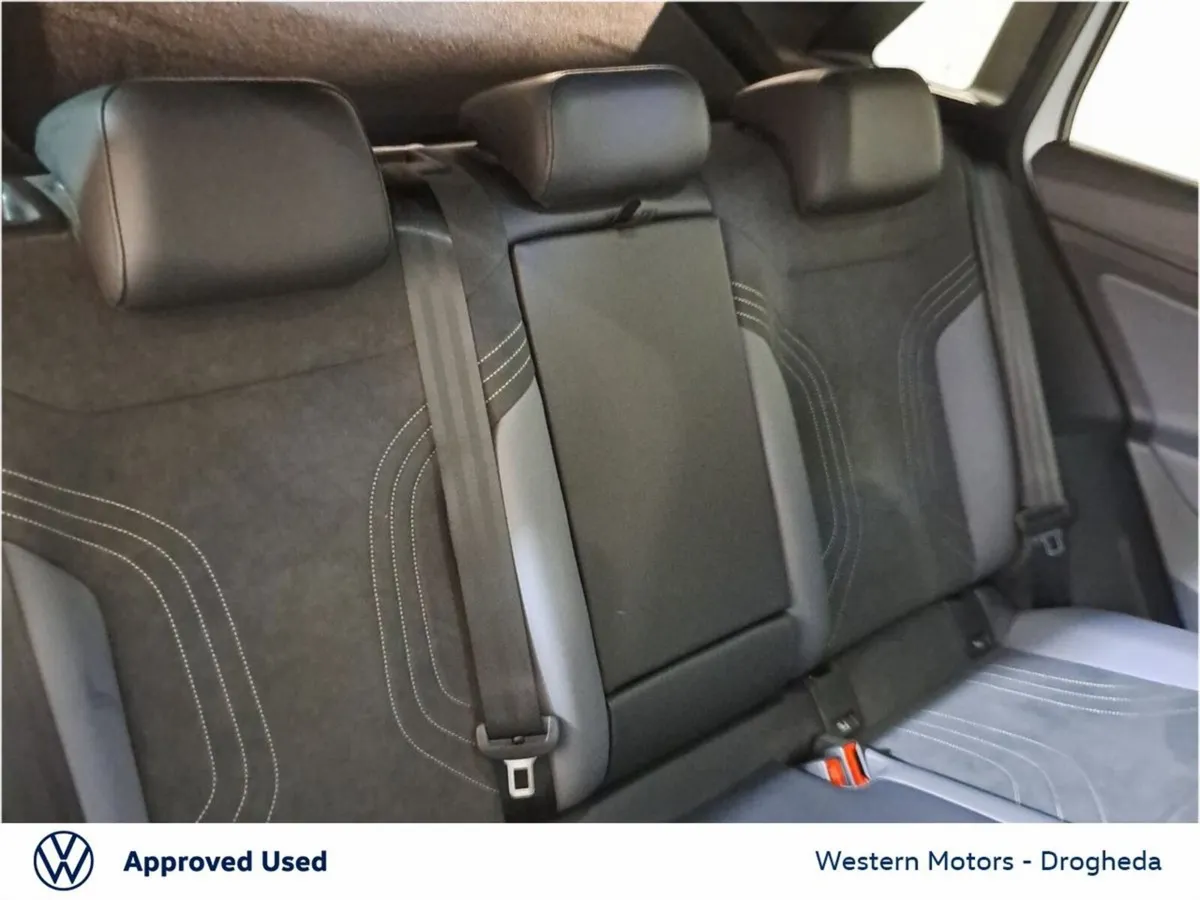 Volkswagen ID.4 SUV, Electric, 2026, White
