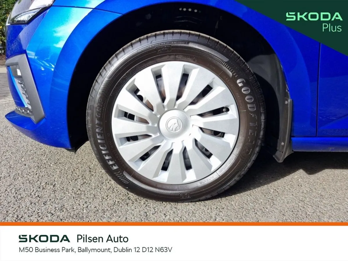 Skoda Scala Hatchback, Petrol, 2026, Blue