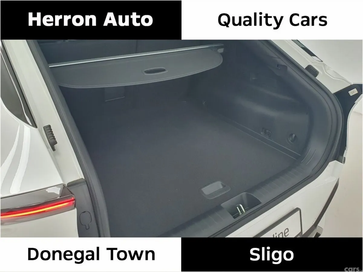 Kia EV6 MPV, Electric, 2025, White