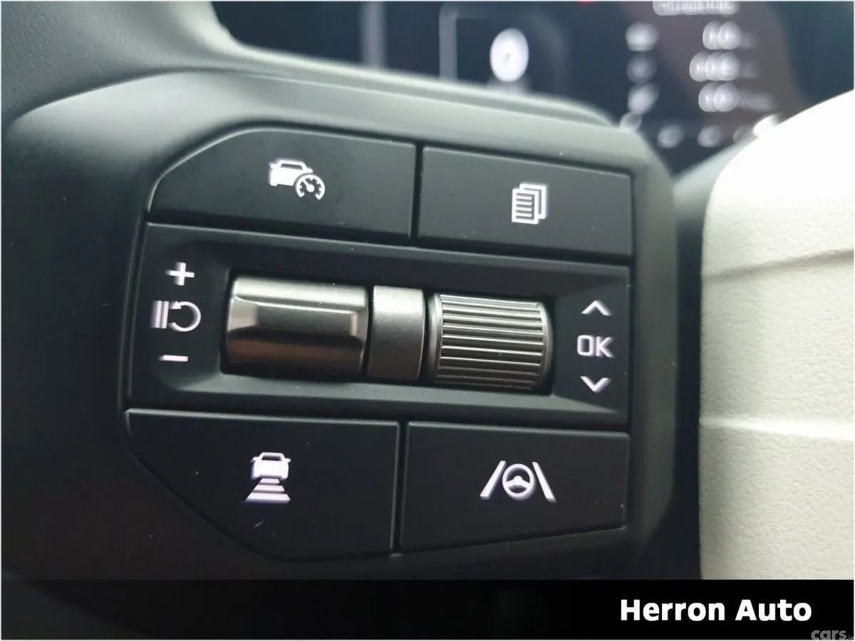 Kia EV6 MPV, Electric, 2025, White