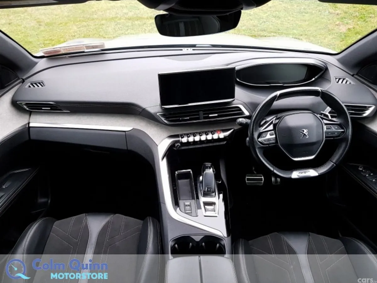 Peugeot 5008 MPV, Diesel, 2021, Grey