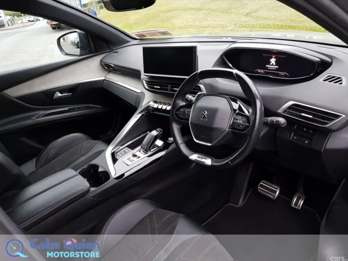 Peugeot 5008 MPV, Diesel, 2021, Grey