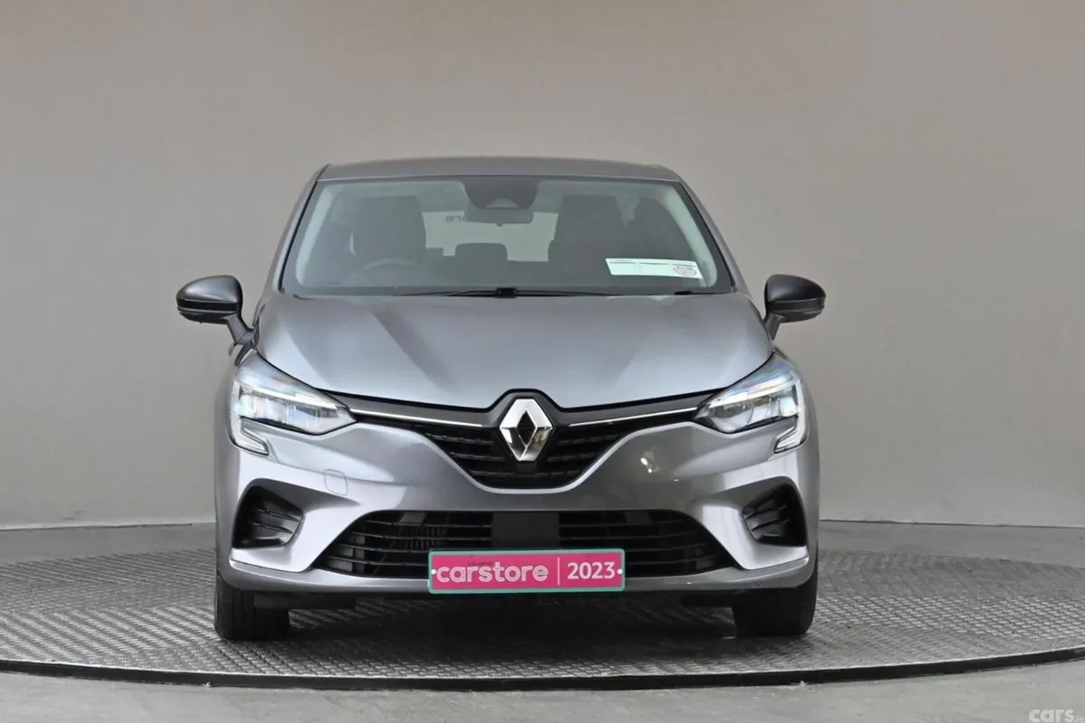 Renault Clio Hatchback, Petrol, 2023, Grey