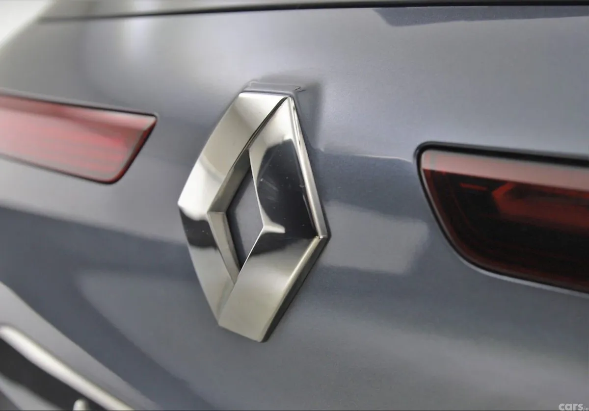 Renault Megane Estate, Petrol Plug-in Hybrid, 2022, Grey