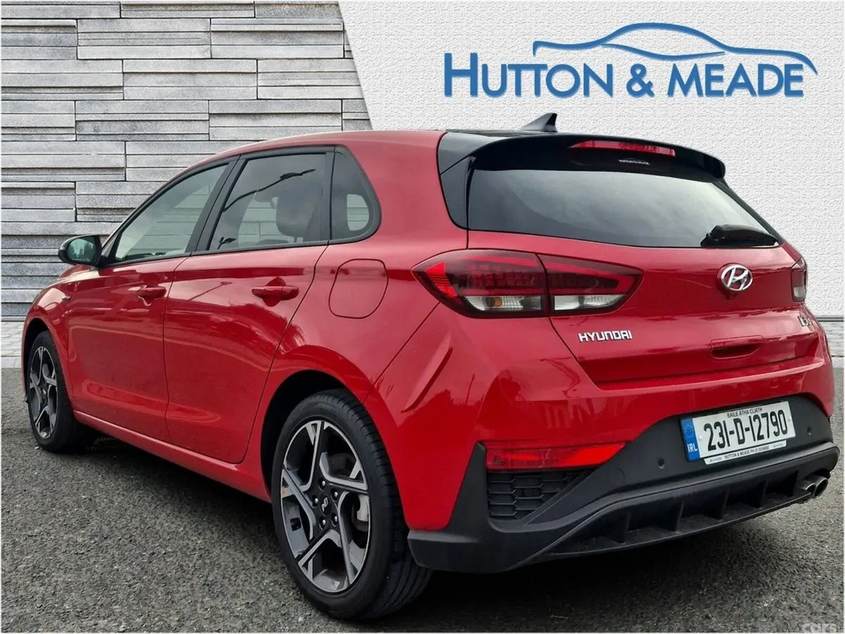 Hyundai i30 Hatchback, Petrol, 2023, Red