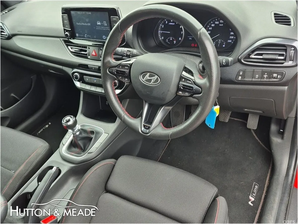 Hyundai i30 Hatchback, Petrol, 2023, Red