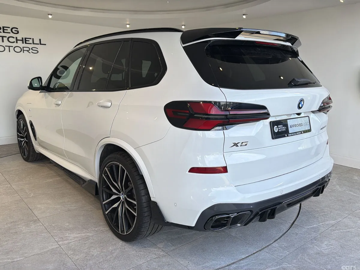 BMW X5 SUV, Petrol Hybrid, 2023, White