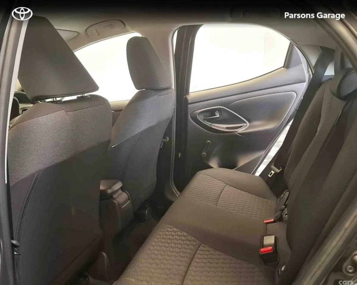 Toyota Yaris Hatchback, Petrol Hybrid, 2023, Black