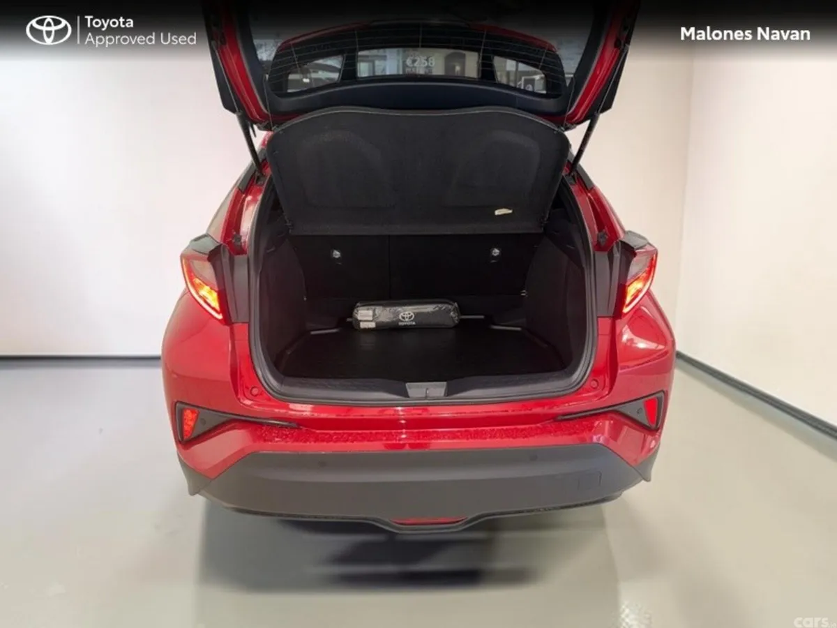 Toyota C-HR SUV, Petrol Hybrid, 2022, Red