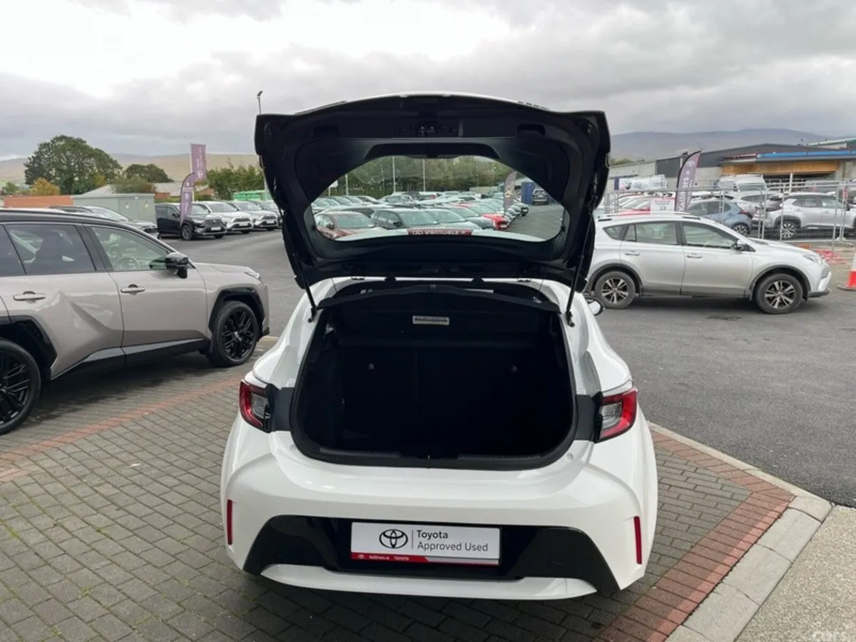 Toyota Corolla Hatchback, Petrol Hybrid, 2026, White
