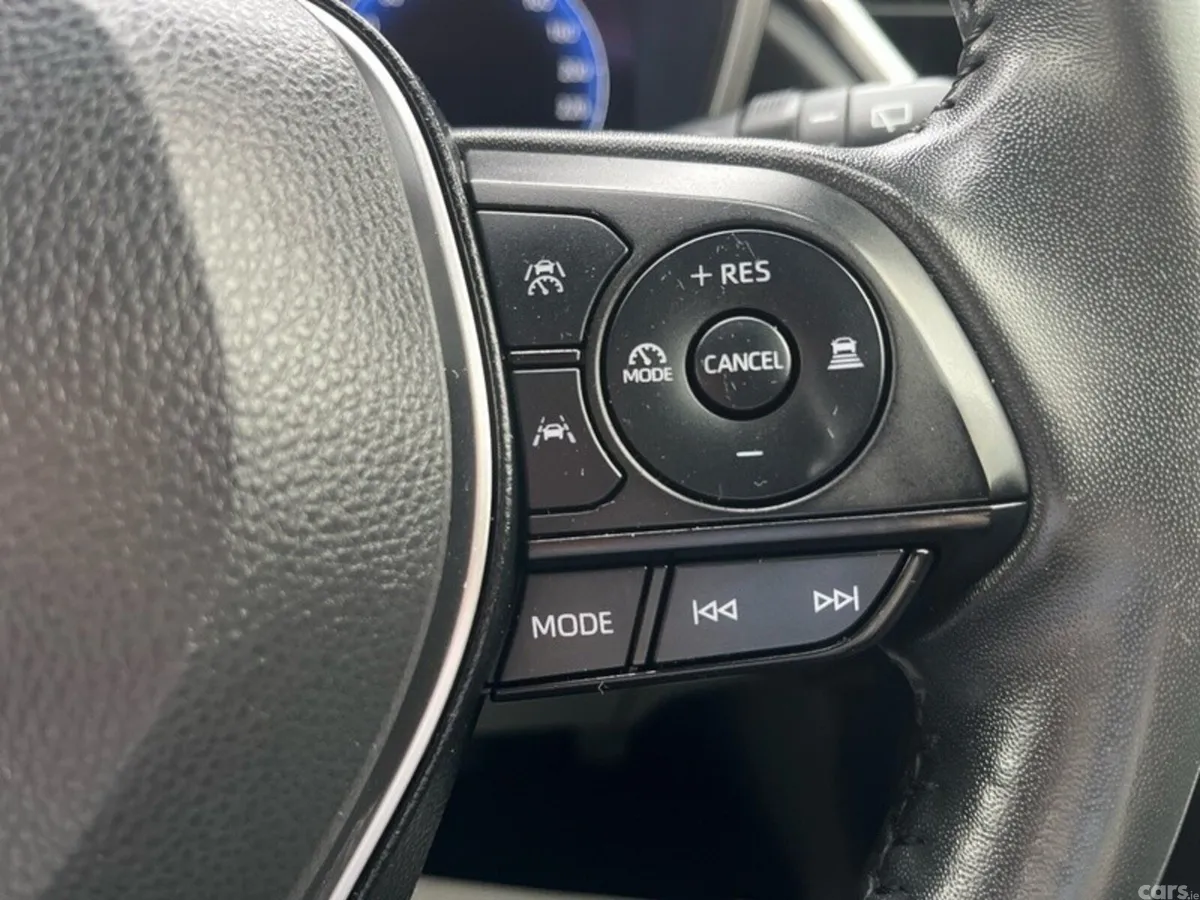 Toyota Corolla Cross SUV, Petrol Hybrid, 2024, Black