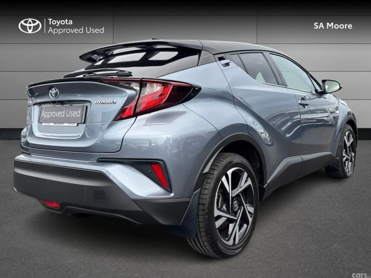 Toyota C-HR SUV, Petrol Hybrid, 2023, Grey