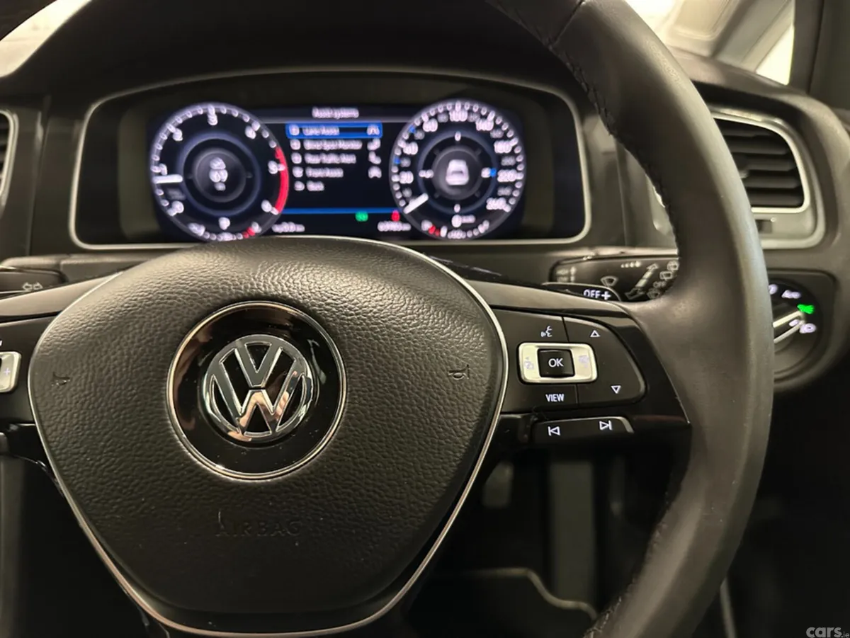 Volkswagen Golf Hatchback, Diesel, 2019, Silver