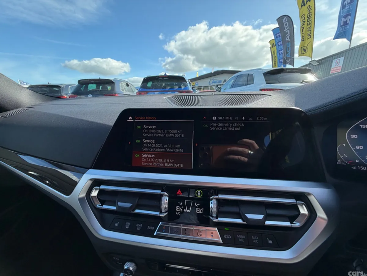 BMW 3-Series Saloon, Diesel, 2019, White