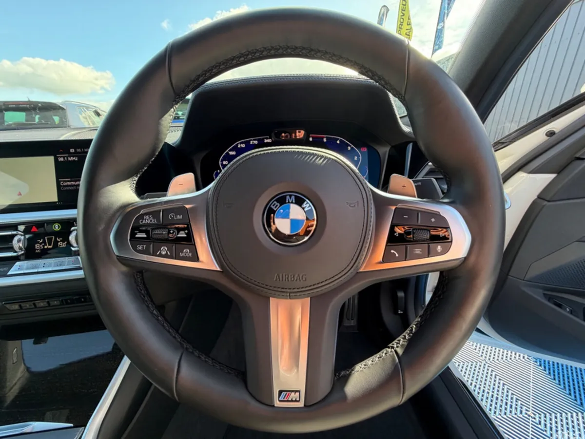BMW 3-Series Saloon, Diesel, 2019, White